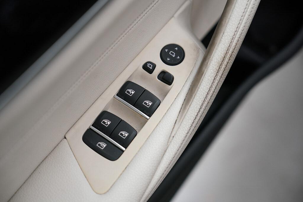 BMW Serie 5 520d Touring mhev 48V Luxury auto