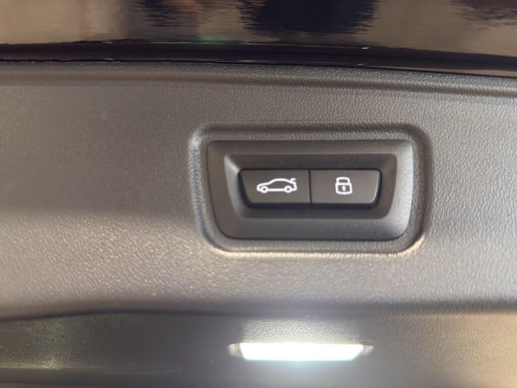 BMW Serie 5 520d Touring 48V xdrive M Sport Pro auto