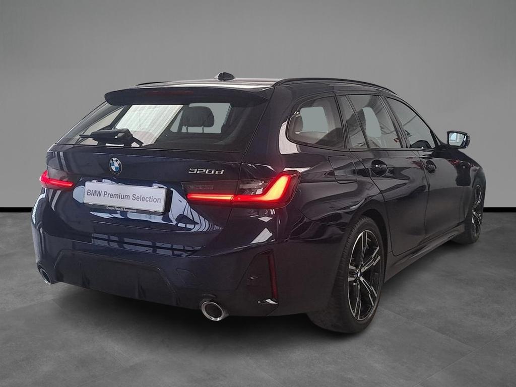 BMW Serie 3 320d Touring mhev 48V auto