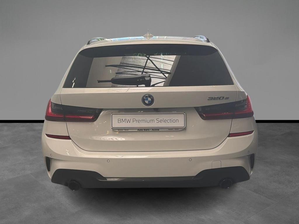 BMW Serie 3 320e Touring Luxury auto