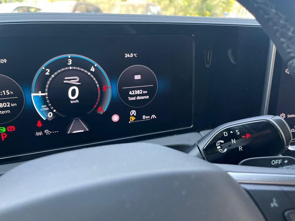 Volkswagen Tiguan 2.0 tdi R-Line Plus 150cv dsg