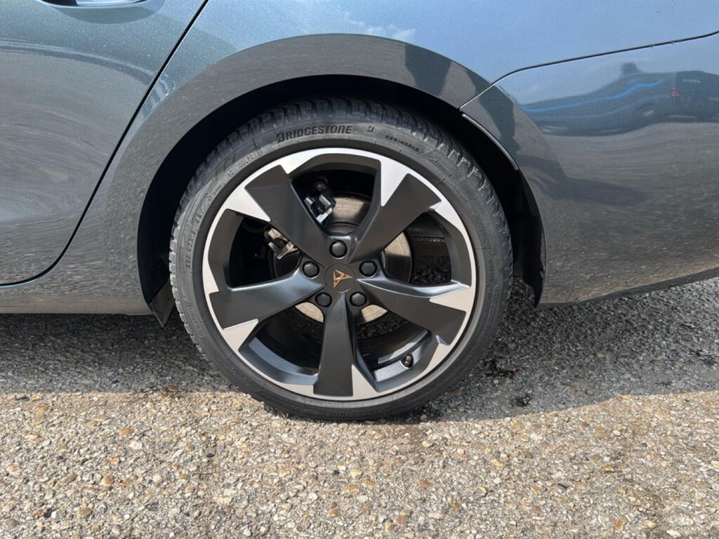 Cupra Leon Sportstourer 1.5 hybrid 150cv dsg