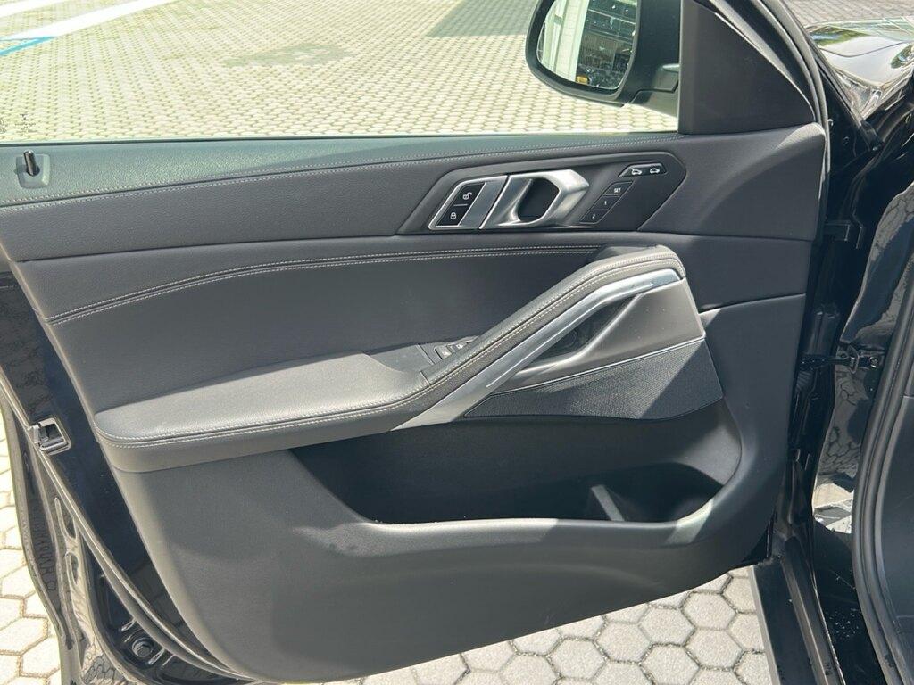 BMW X6 xdrive40i mhev 48V Business auto