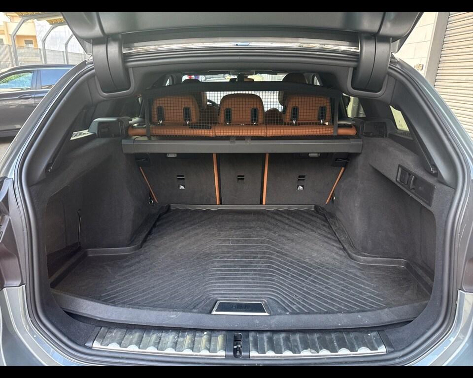 BMW Serie 3 M M340d Touring mhev 48V xdrive auto