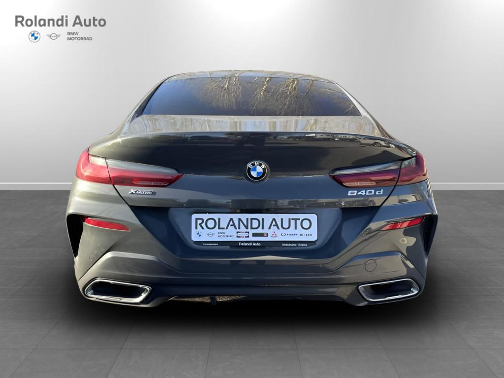 BMW Serie 8 840d Gran Coupe mhev 48V xdrive Individual Composition Msport auto