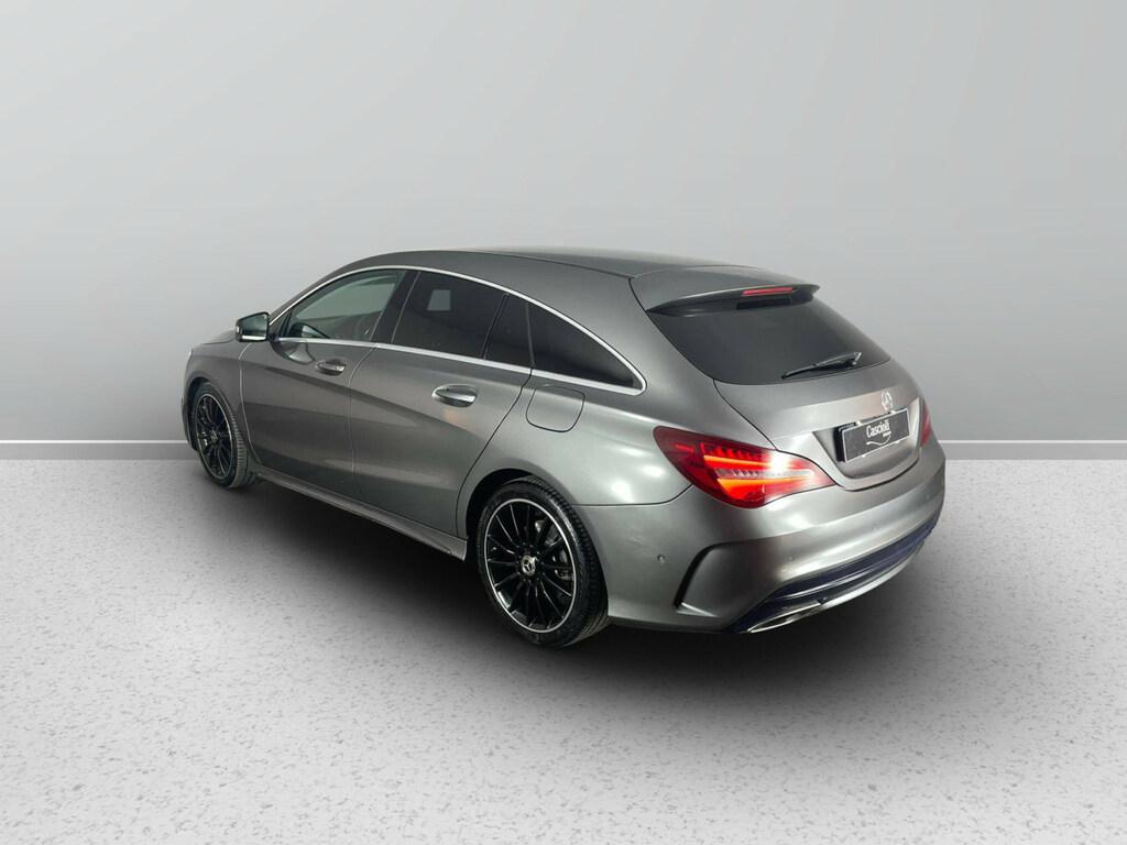 Mercedes CLA Shooting Brake 220 d Premium 4matic auto FL