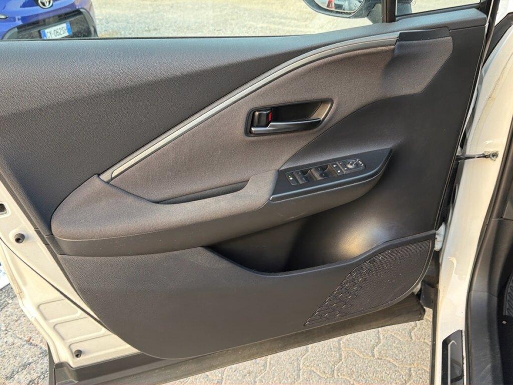 Toyota C-HR 2.0 phev Trend eco fwd e-cvt