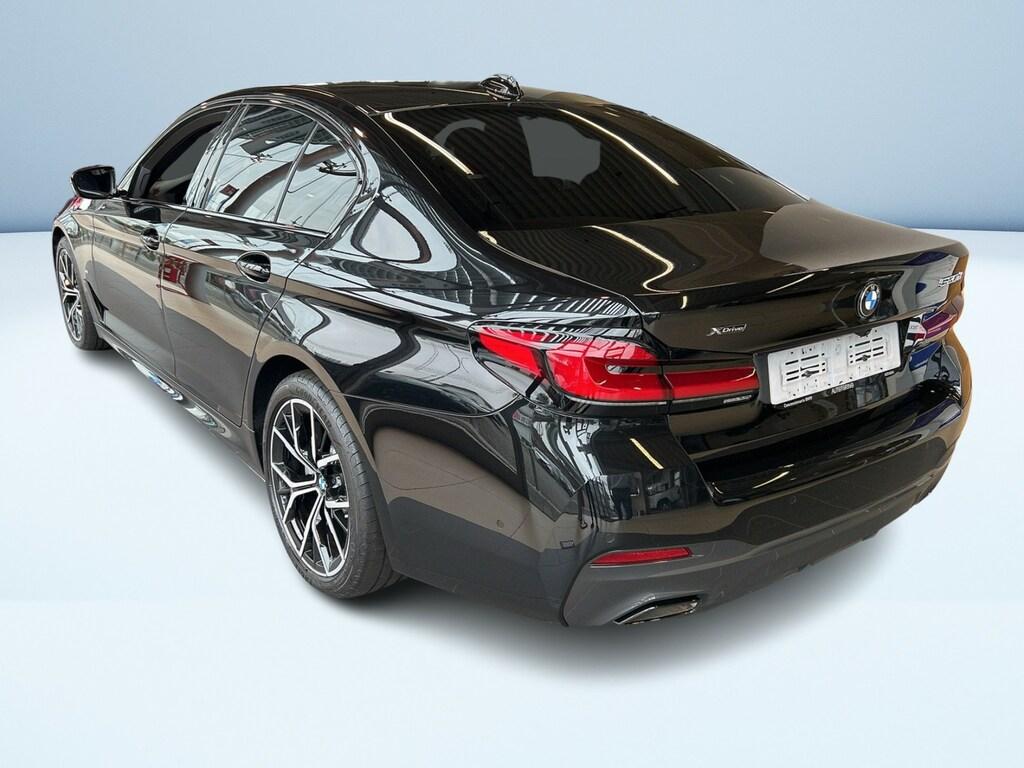 BMW Serie 5 520d mhev 48V xdrive Msport auto