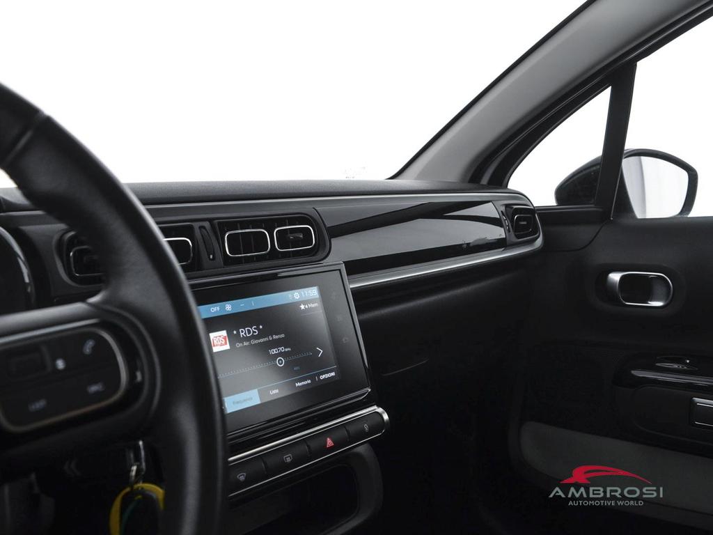 Citroen C3 1.2 puretech Shine s&s 83cv my18