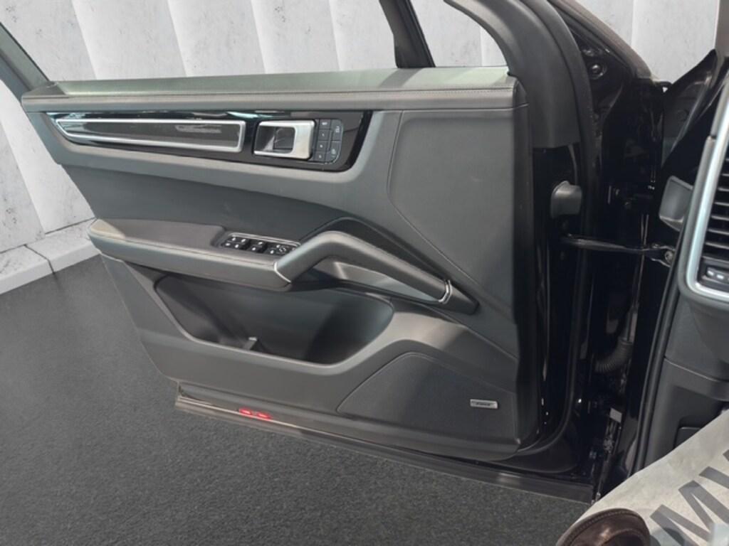 Porsche Cayenne Coupe 3.0 e-hybrid tiptronic 5p.ti