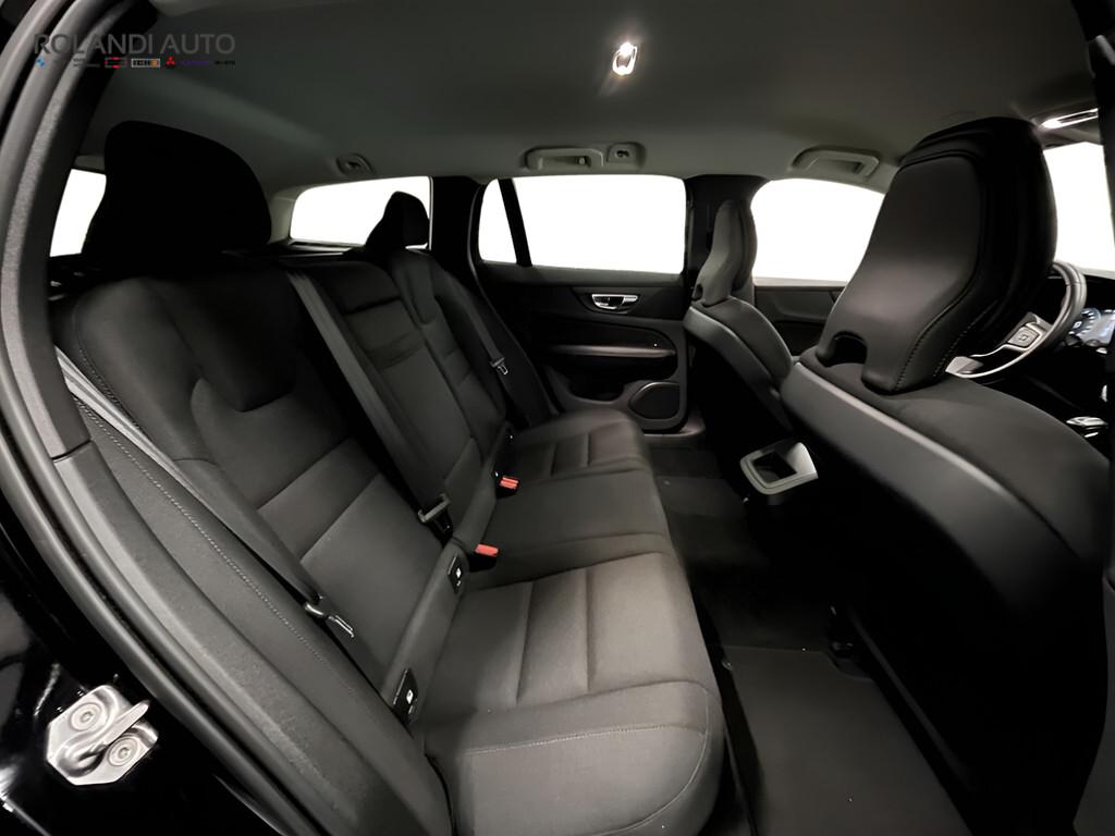 Volvo V60 2.0 D3 Inscription auto my21