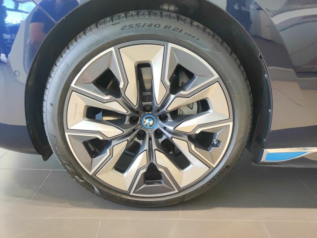 BMW Serie 7 i7 xdrive60