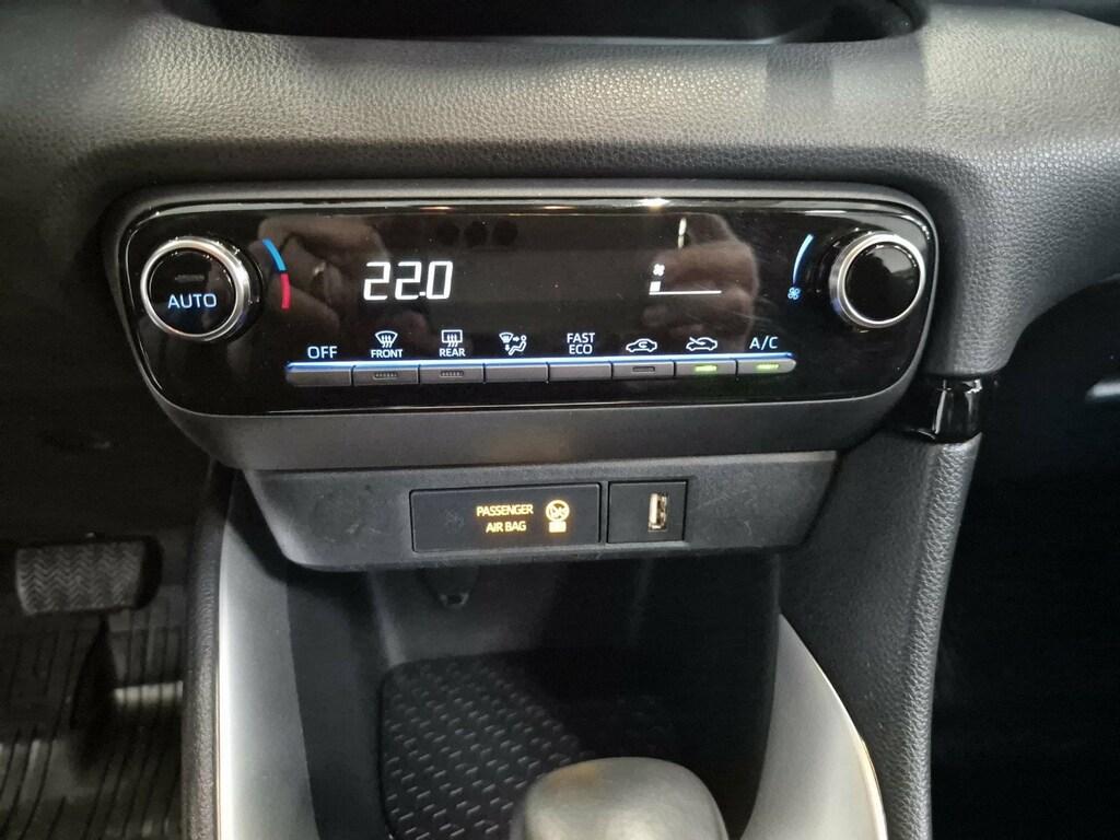 Toyota Yaris 1.5 hybrid Trend