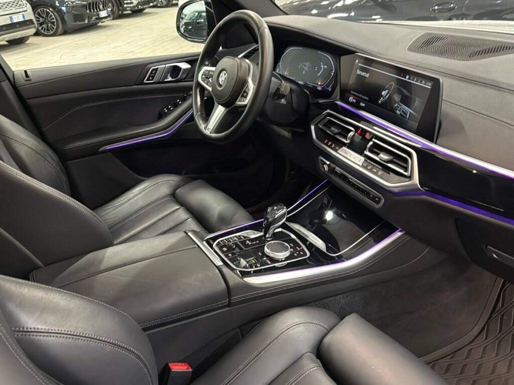 BMW X5 xdrive40d mhev 48V Msport auto