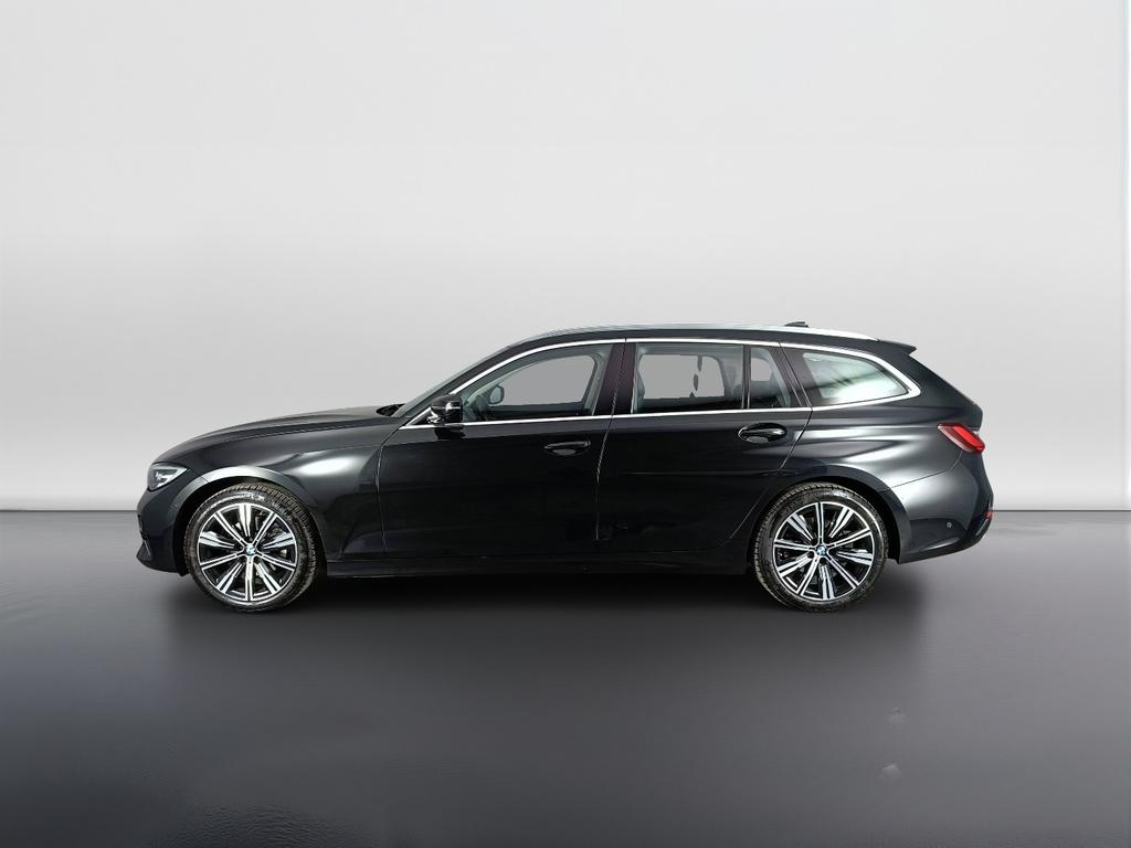 BMW Serie 3 320d Touring mhev 48V xdrive Luxury auto