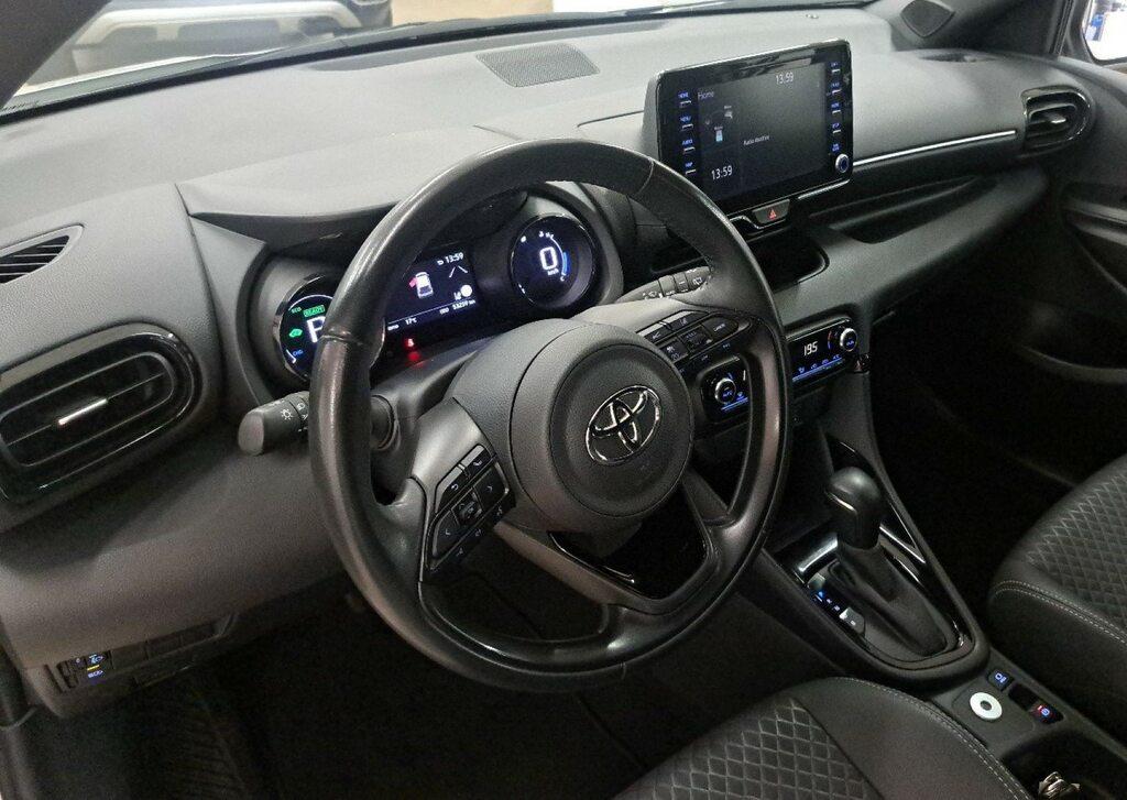 Toyota Yaris 1.5 hybrid Style