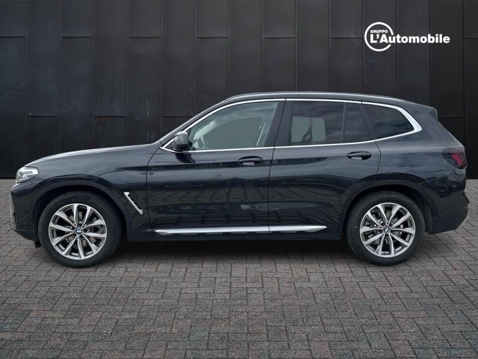 BMW X3 sdrive18d mhev 48V auto