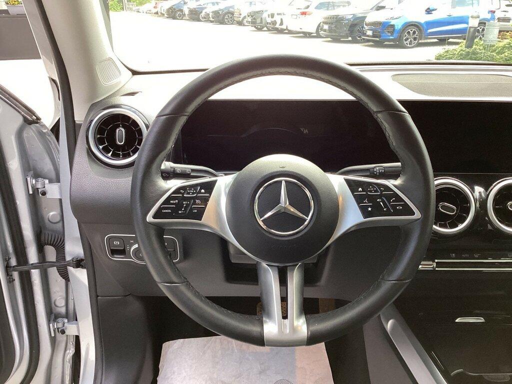 Mercedes GLB 180 d Progressive Advanced auto