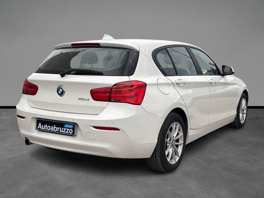 BMW Serie 1 116d Digital Edition 5p auto