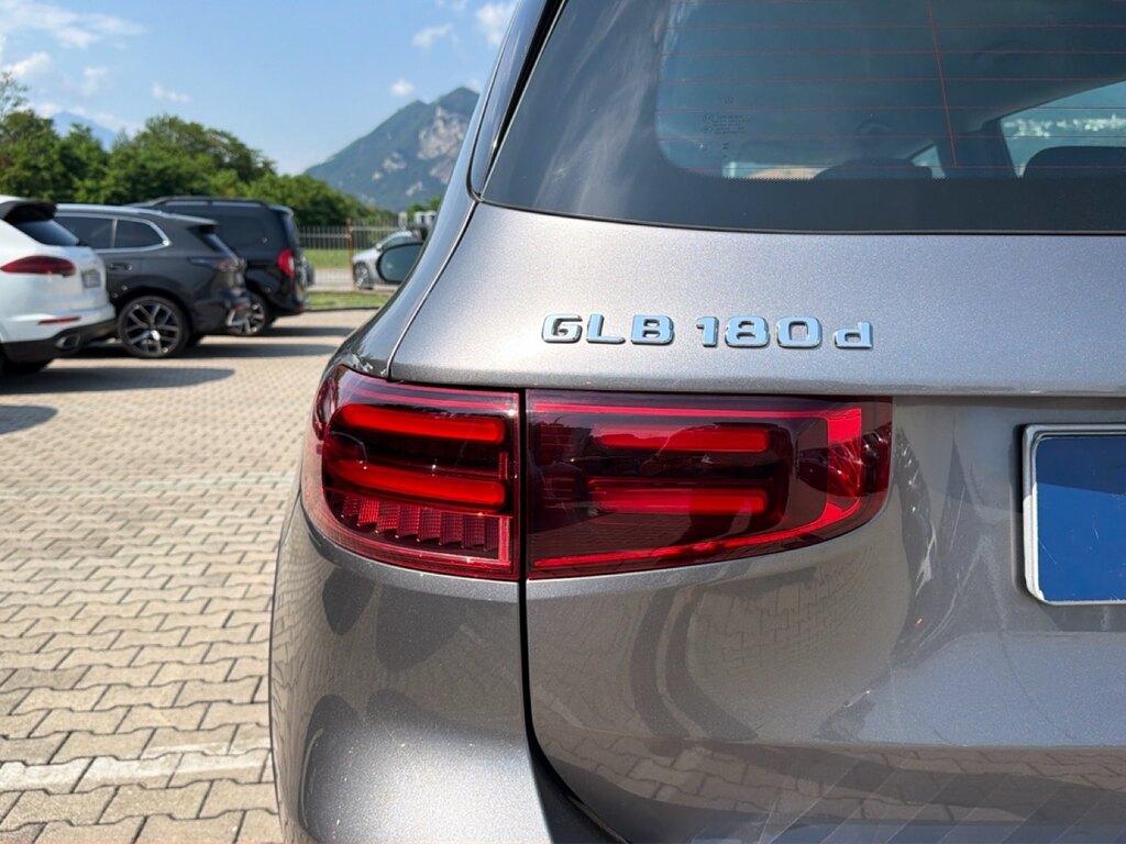 Mercedes GLB 180 d Progressive Advanced auto