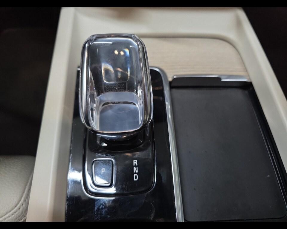 Volvo XC60 2.0 B4 Inscription awd auto