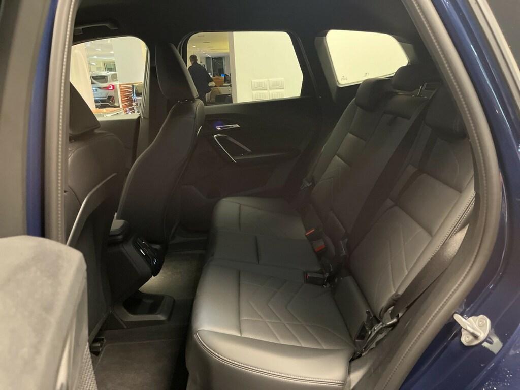 BMW iX1 edrive 20 X-Line