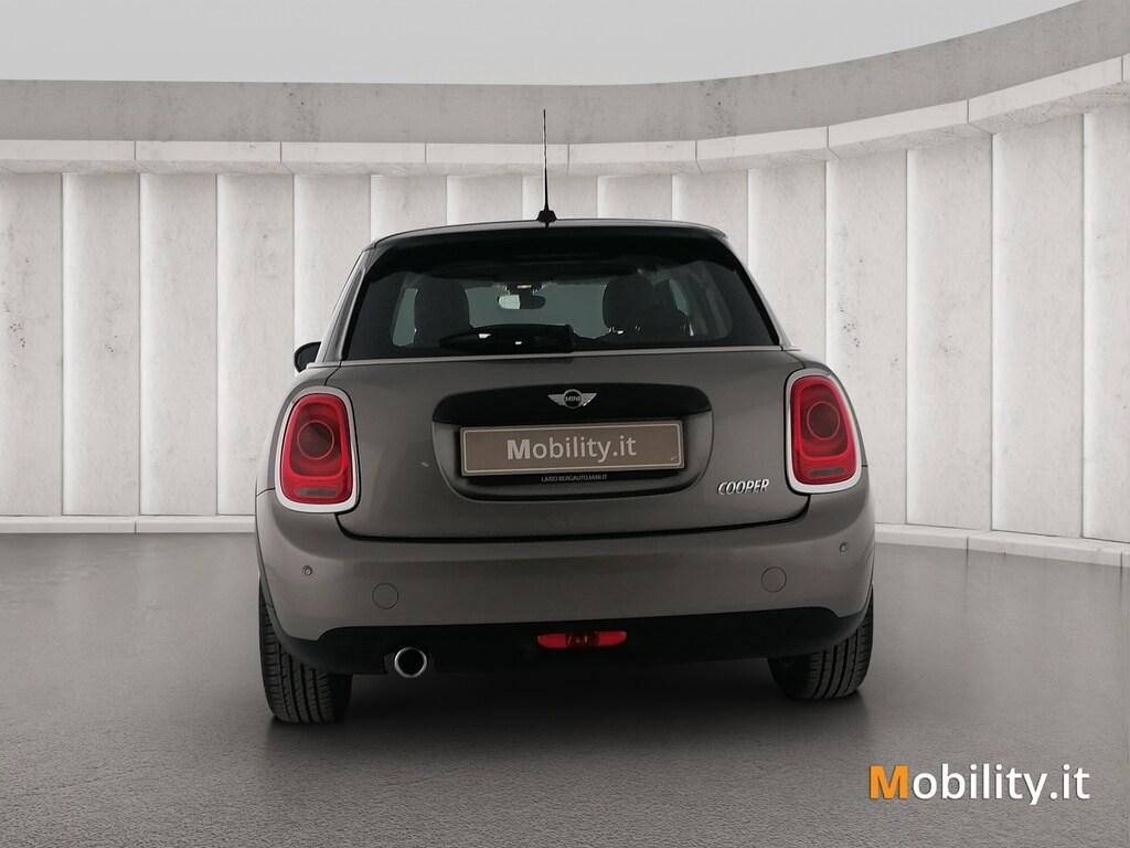 Mini Cooper 1.5 Cooper Boost Auto