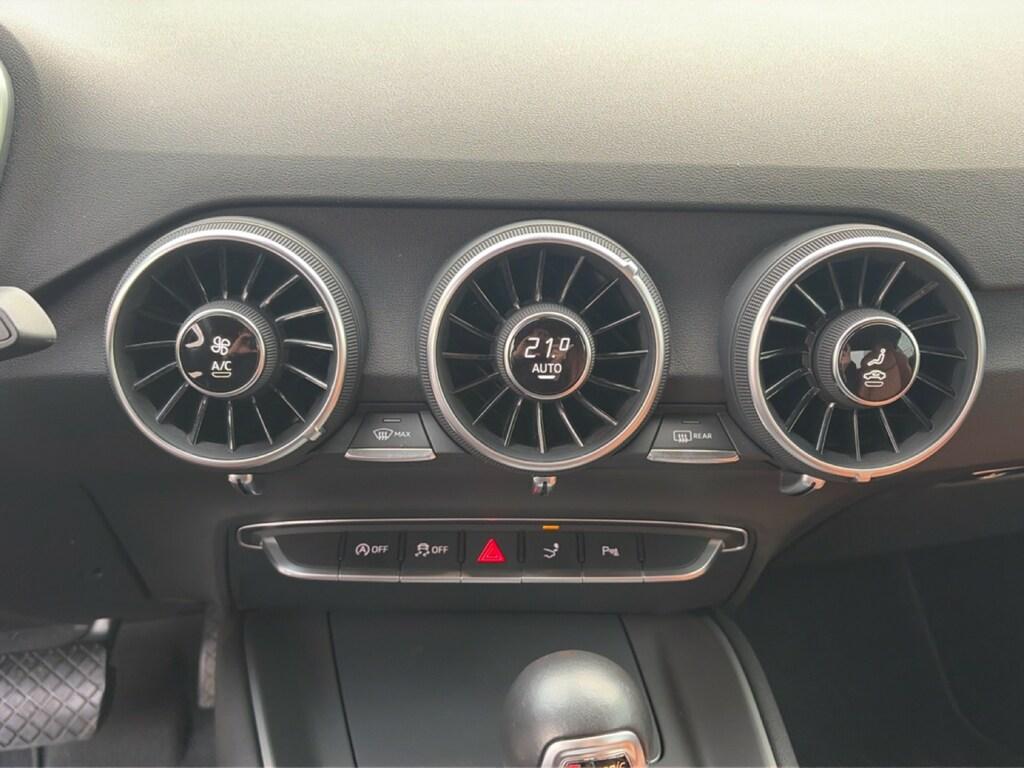 Audi TT Coupe 2.0 tfsi quattro s-tronic