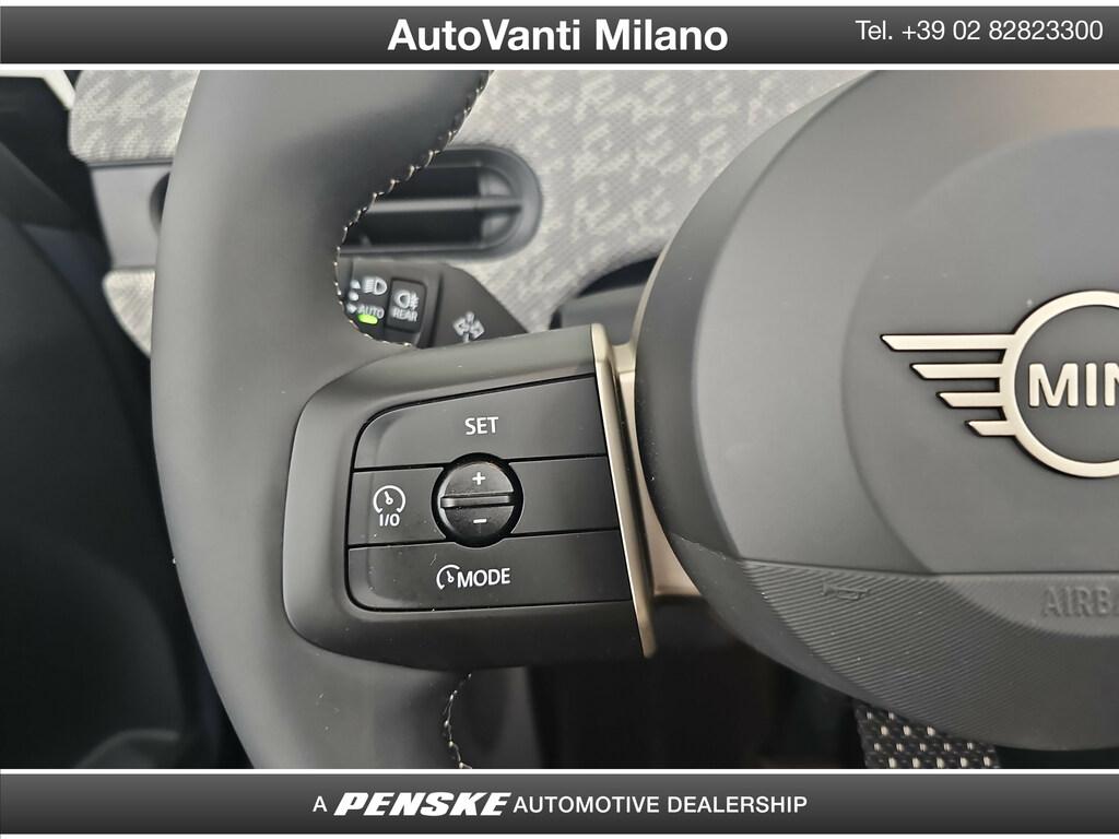 Mini Mini Cooper Cabrio 2.0 C Favoured auto