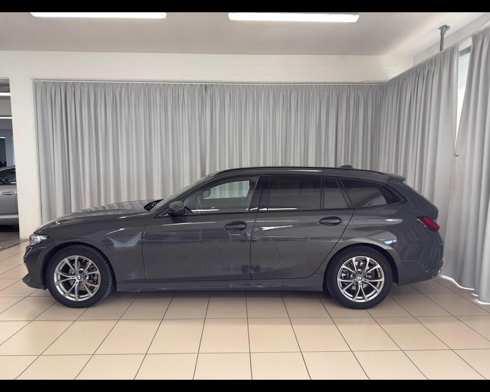 BMW Serie 3 318d Touring mhev 48V auto