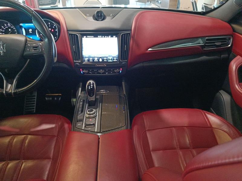Maserati Levante 3.0 V6 430cv auto