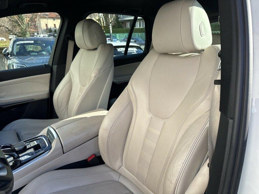 BMW X5 xdrive40d mhev 48V xLine auto