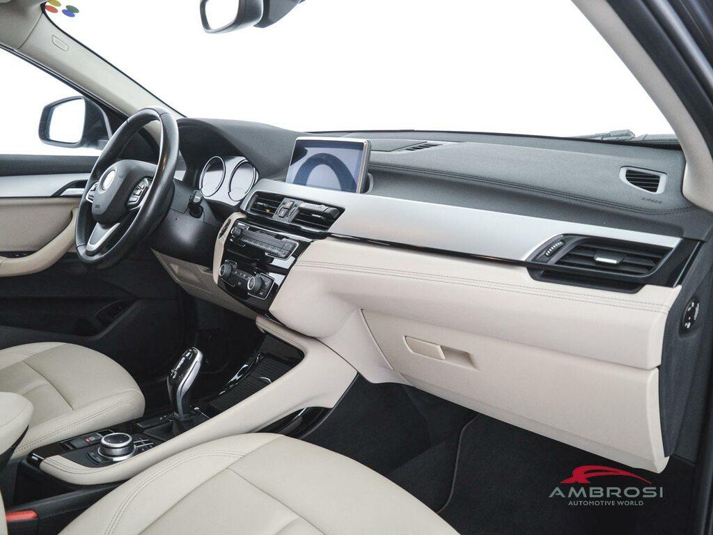 BMW X2 sdrive18d Advantage auto