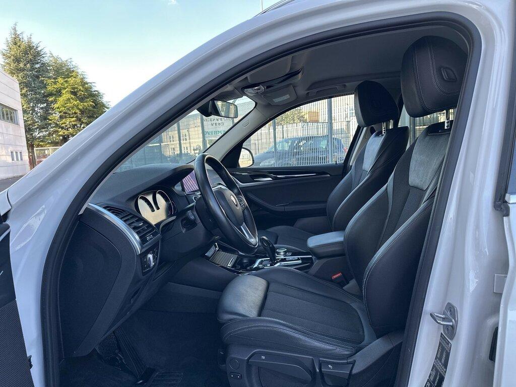 BMW X3 xdrive20d mhev 48V xLine auto