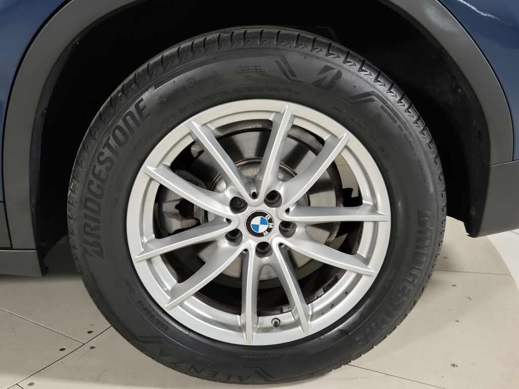 BMW X3 xdrive20d mhev 48V auto