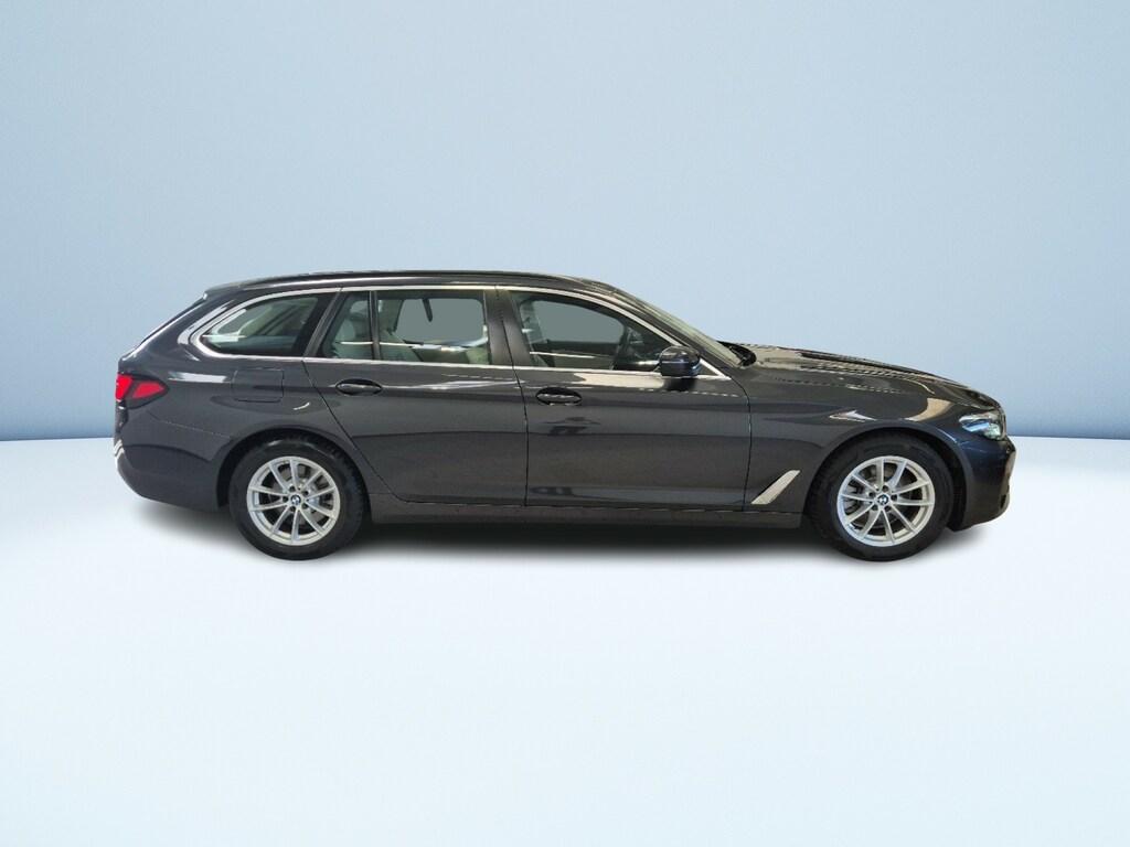 BMW Serie 5 520d Touring mhev 48V Business auto