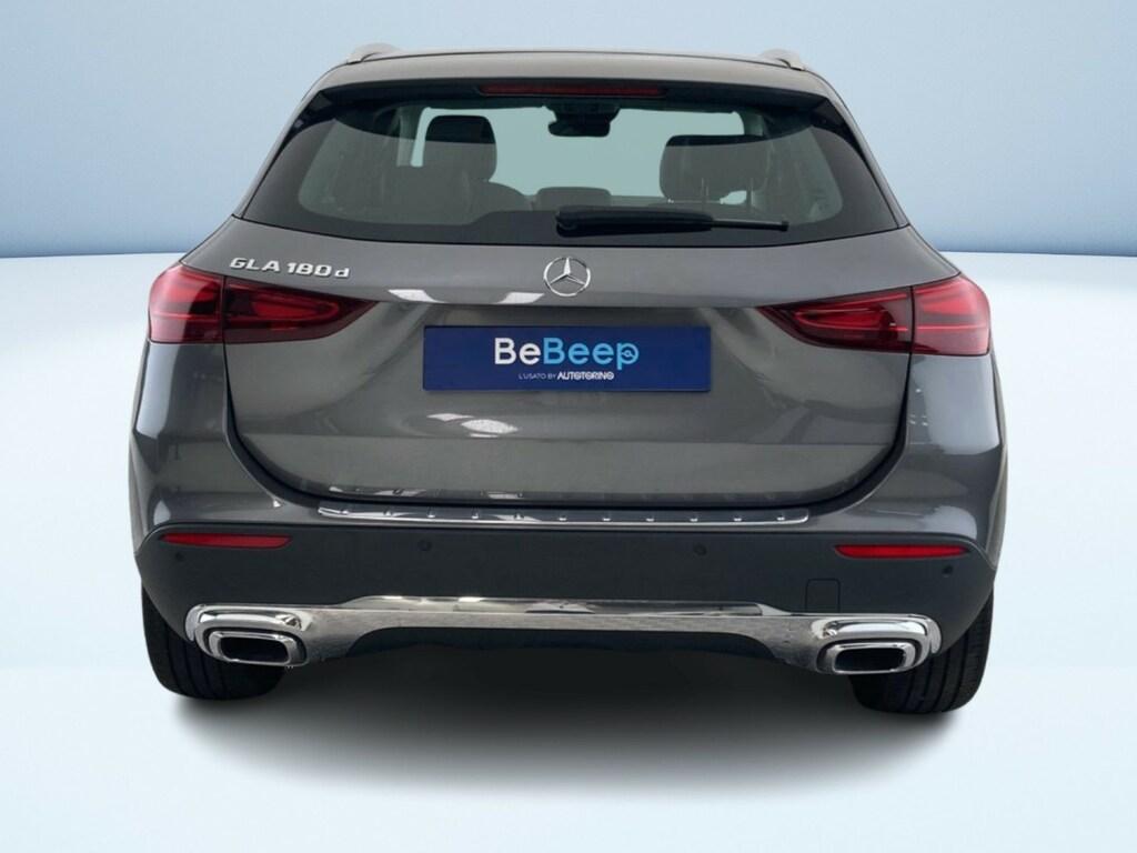 Mercedes GLA 180 d Progressive Advanced auto