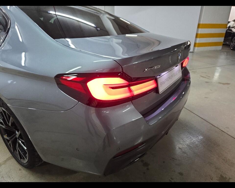 BMW Serie 5 520d mhev 48V xdrive Msport auto