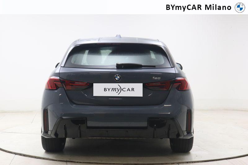 BMW Serie 1 120 48V MSport auto