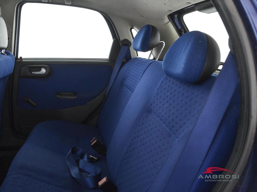 Opel Corsa 1.7 di Club (base) 5p