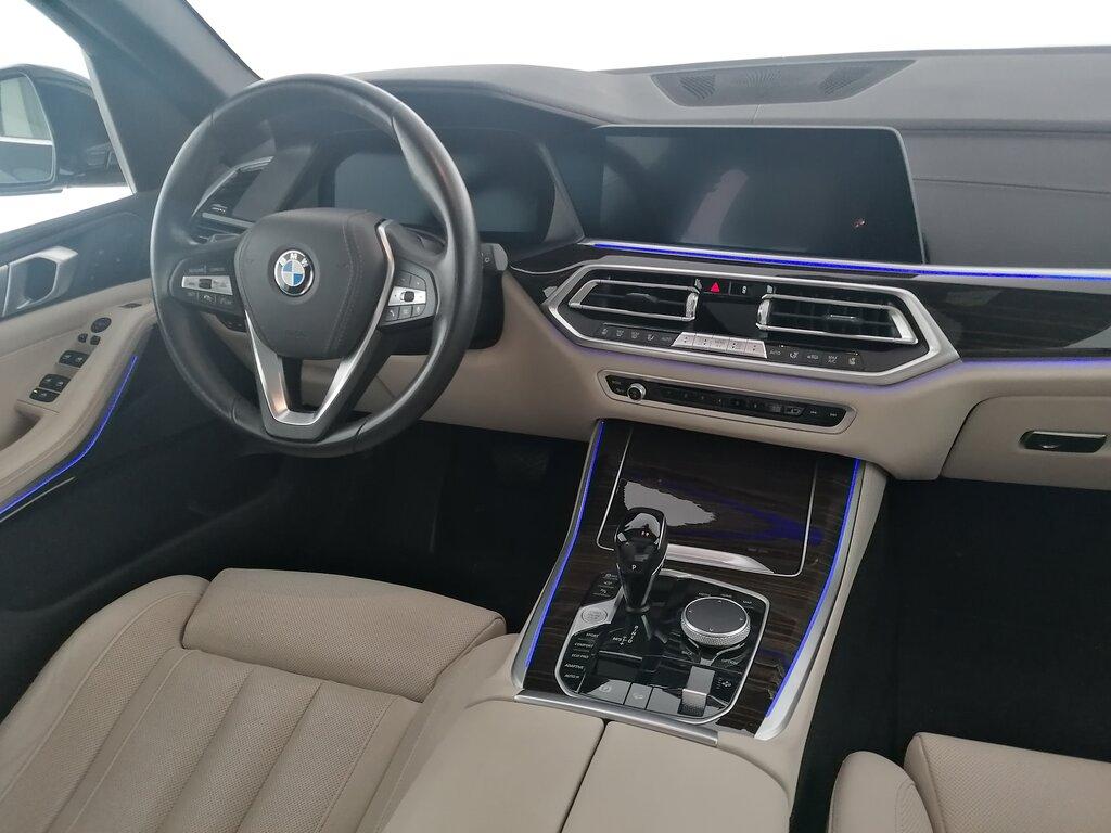 BMW X5 xdrive30d mhev 48V xLine auto