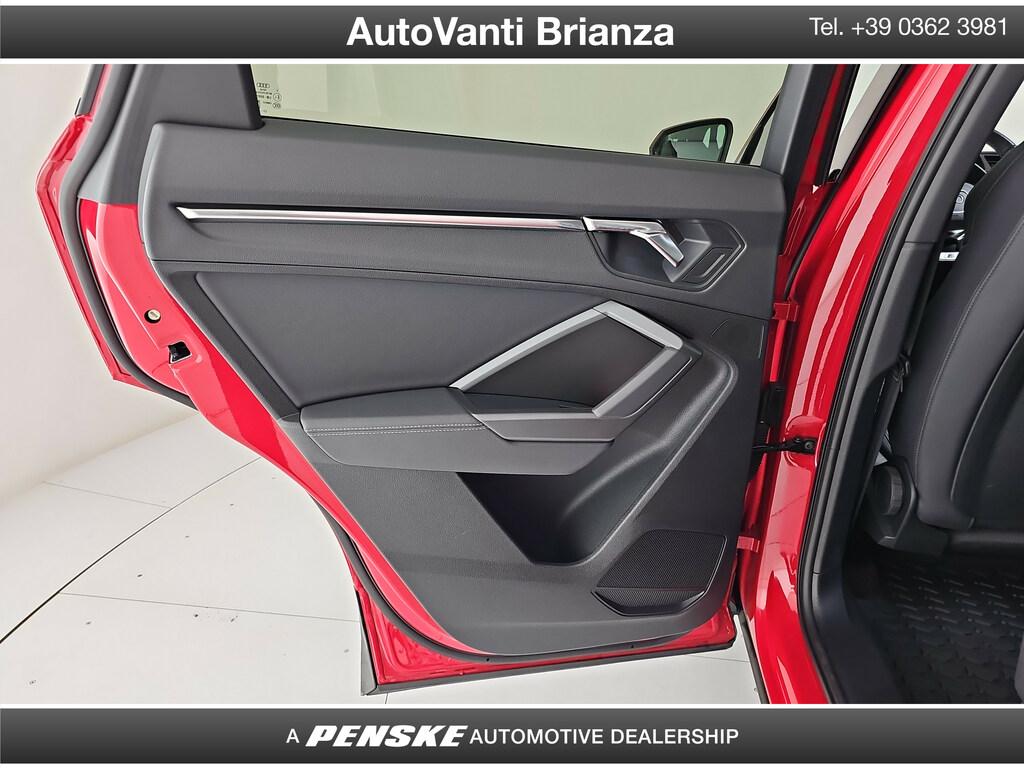 Audi Q3 35 1.5 tfsi Business Advanced s-tronic