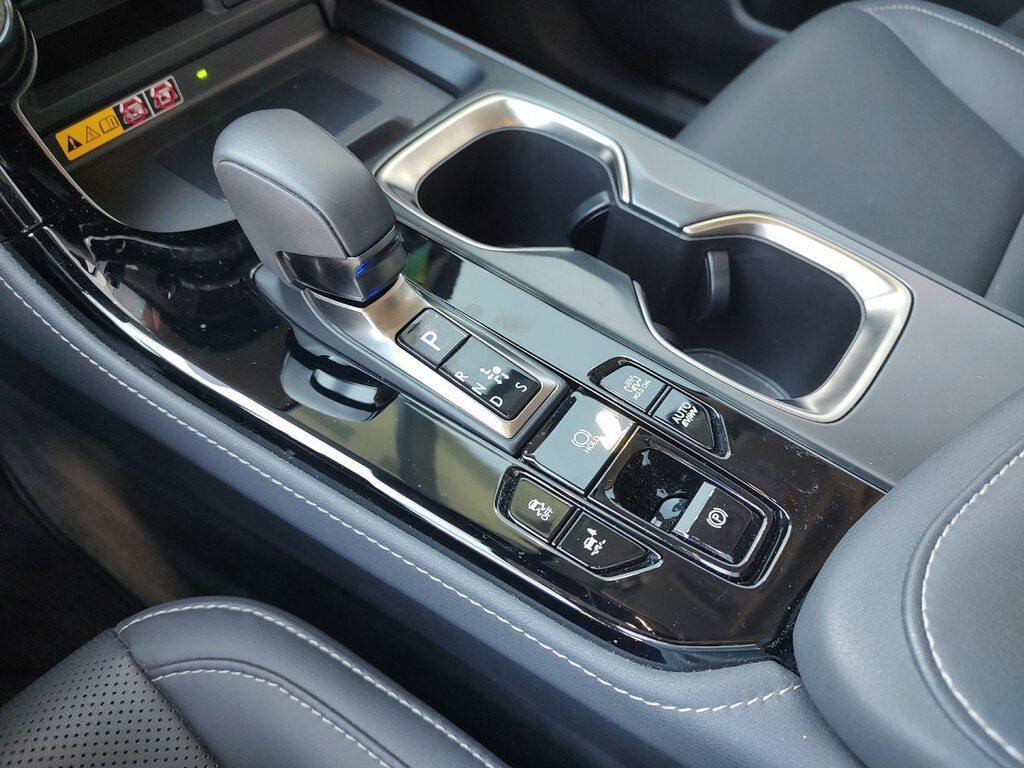 Lexus NX 2.5 plug-in Premium 4wd e-cvt