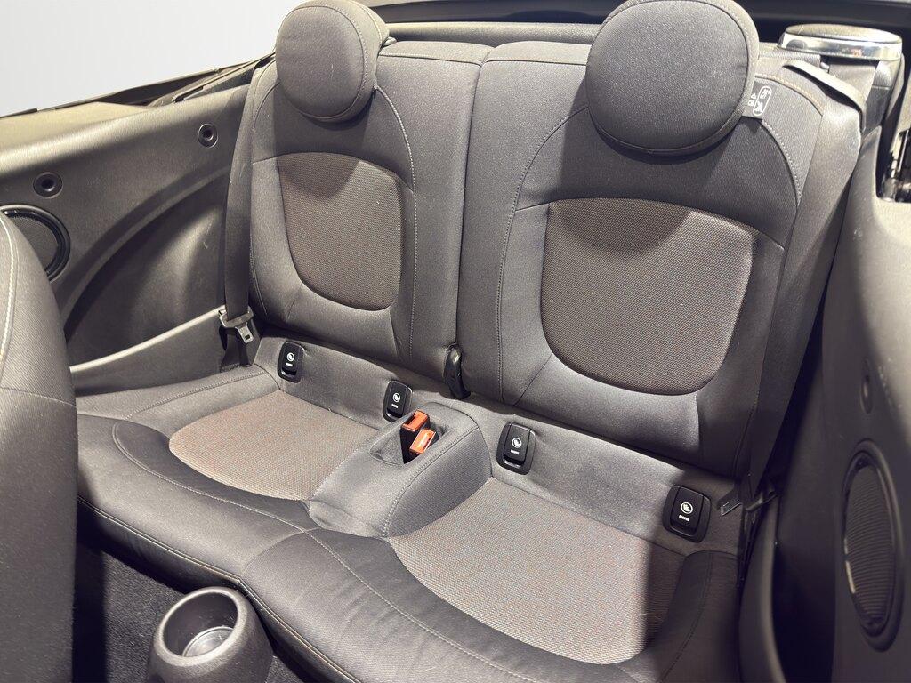 Mini Cooper D Cabrio 1.5 Cooper D Boost Auto