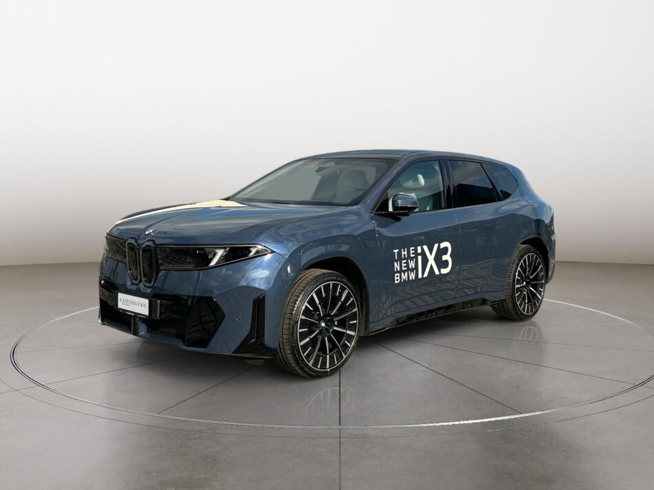 BMW iX3 50 xdrive Msport