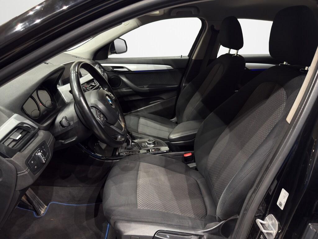 BMW X2 sdrive18d Business X auto