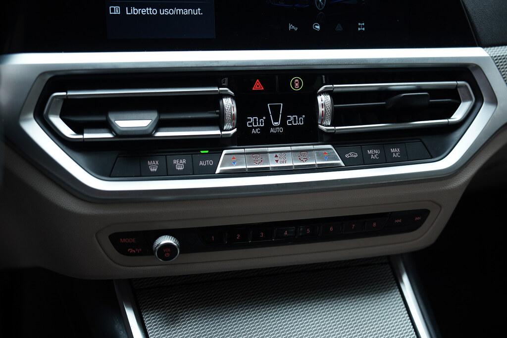 BMW Serie 3 320d Touring mhev 48V Msport auto