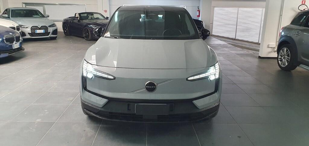 Volvo EX30 Single Motor Extended Range Ultra rwd