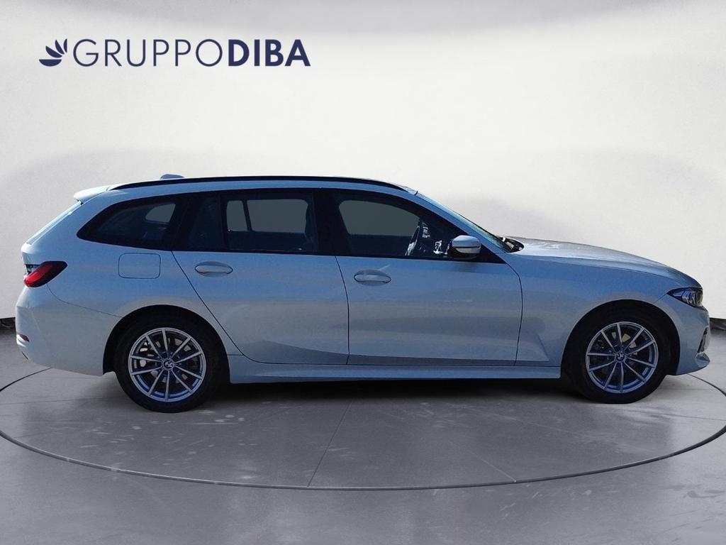 BMW Serie 3 318d Touring mhev 48V auto