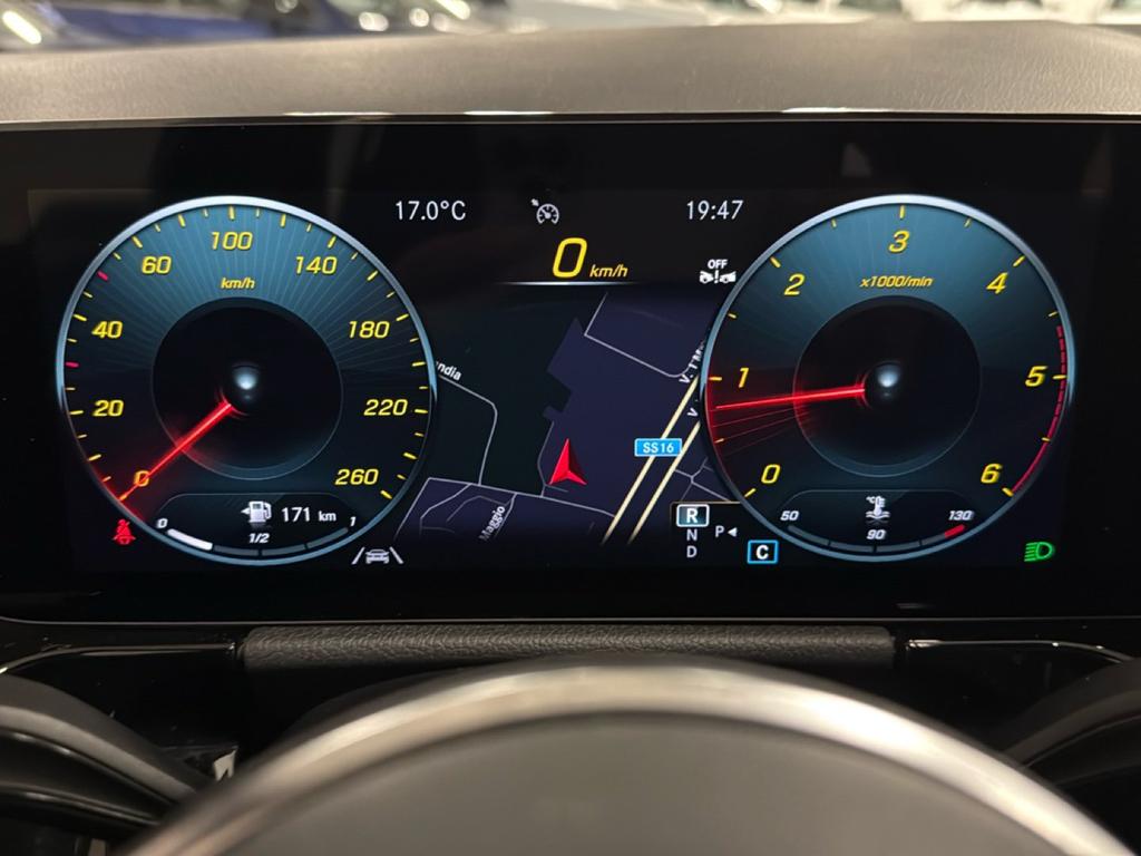 Mercedes GLA 180 d Sport auto